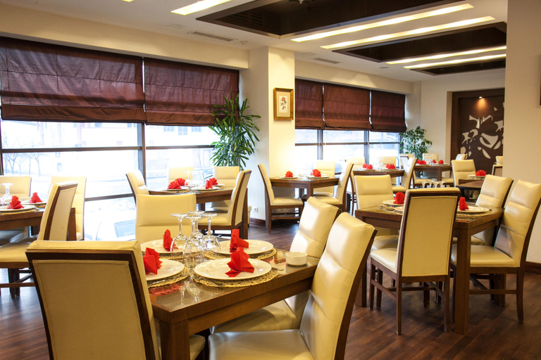 Food & Drinks 3, Phoenicia Comfort, Municipiul Bucuresti