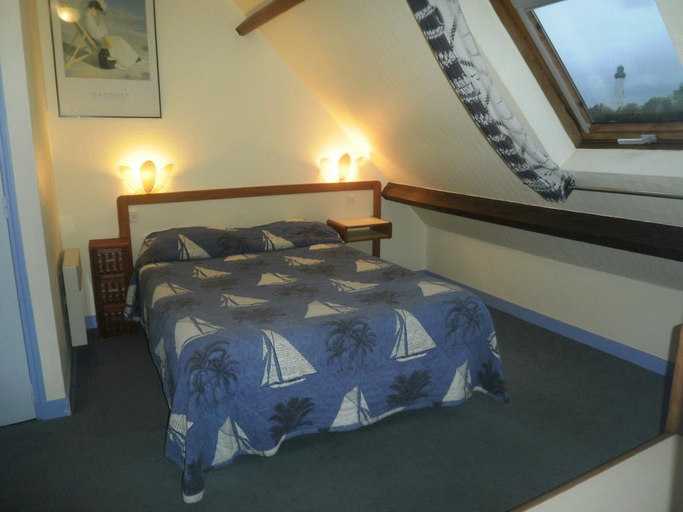 Bedroom 3, Les Bains de Mer Riviera Bretonne, Finistère