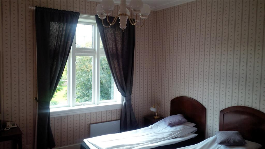 Bedroom 4, Sauda Fjordhotell, Sauda