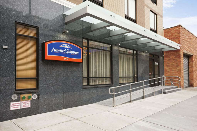 Exterior & Views 2, AirTrain Plaza Hotel JFK Airport, New York