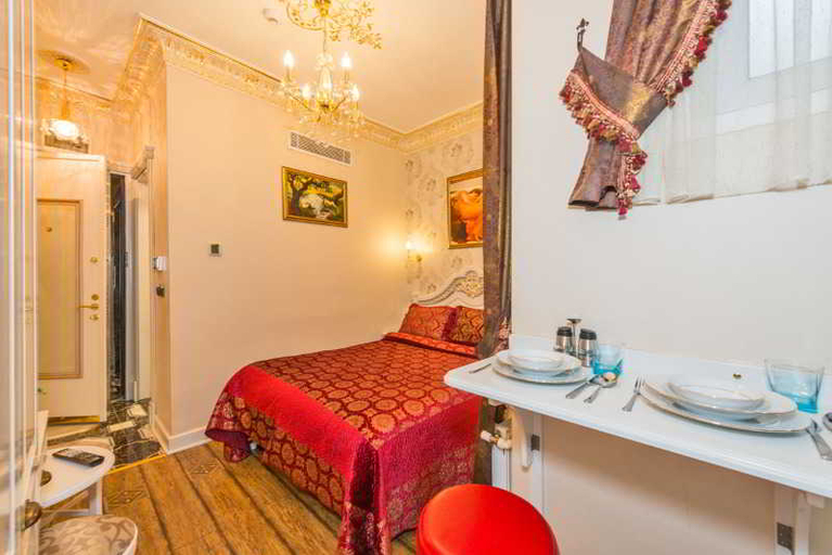 Bedroom 3, IQ Hotel, Beyoğlu