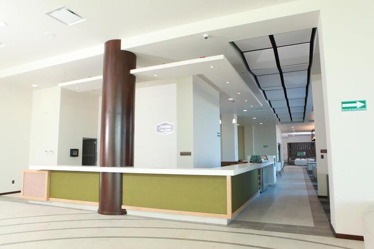 Public Area 4, Hampton Inn & Suites by Hilton Aguascalientes Airp, Aguascalientes