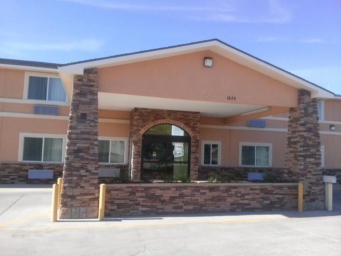 Exterior & Views 2, SureStay Plus by Best Western Montrose, Montrose