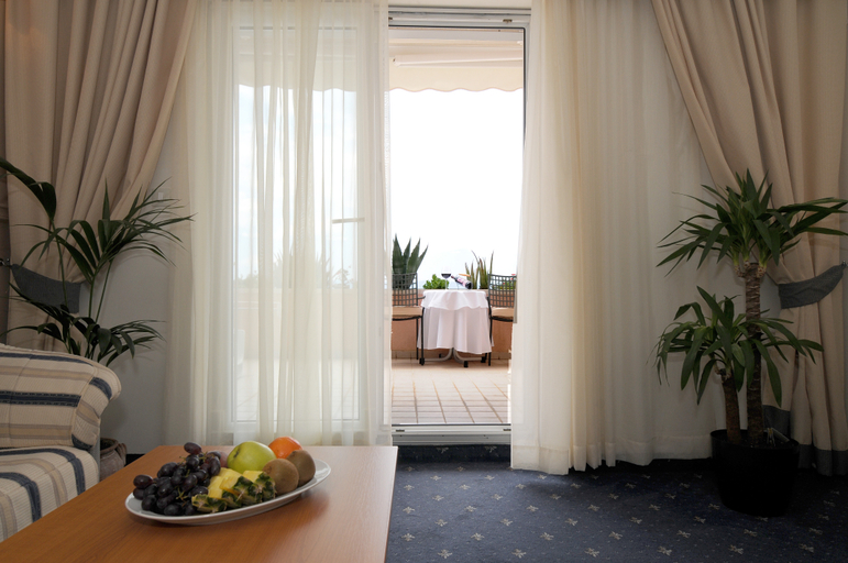Bedroom 2, Hotel Rosina, Makarska