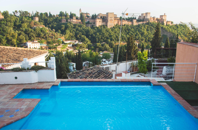 Sport & Beauty 2, Apartamentos Montesclaros, Granada