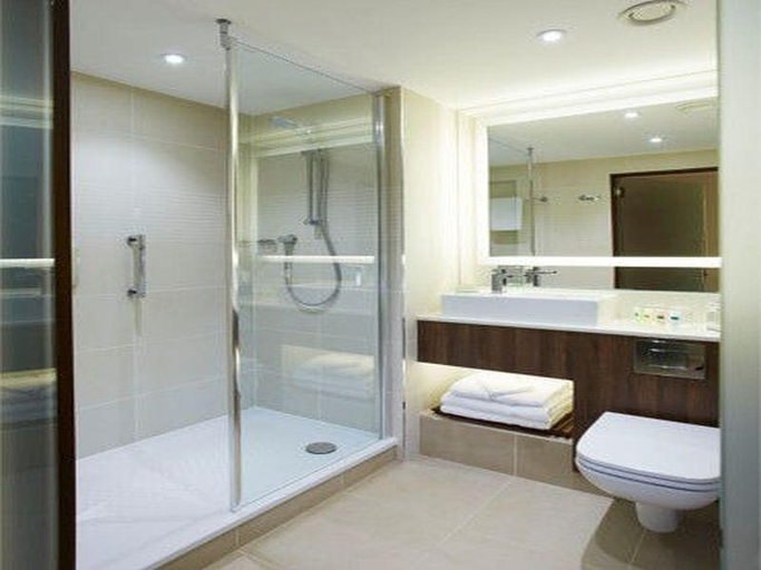 Bathroom 4, Courtyard Aberdeen, Aberdeen