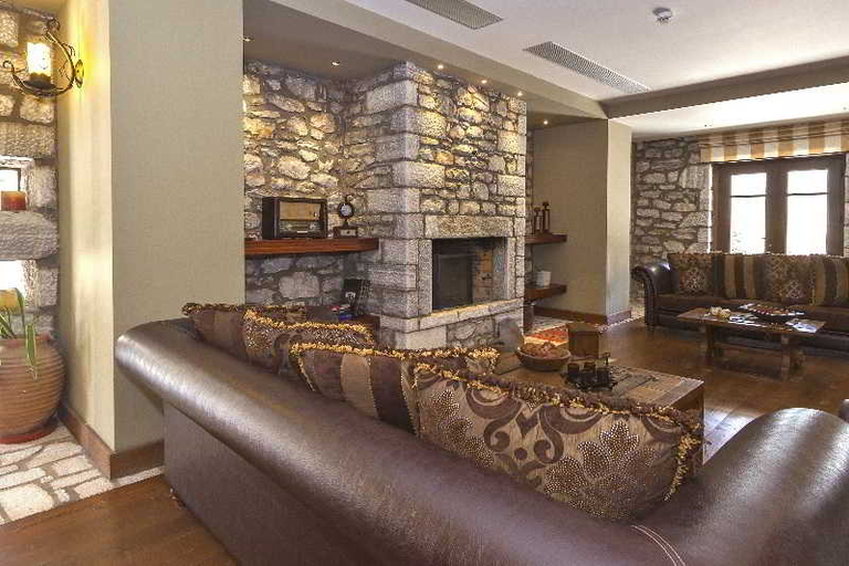Public Area 4, Itilo Traditional Hotel, Peloponnese