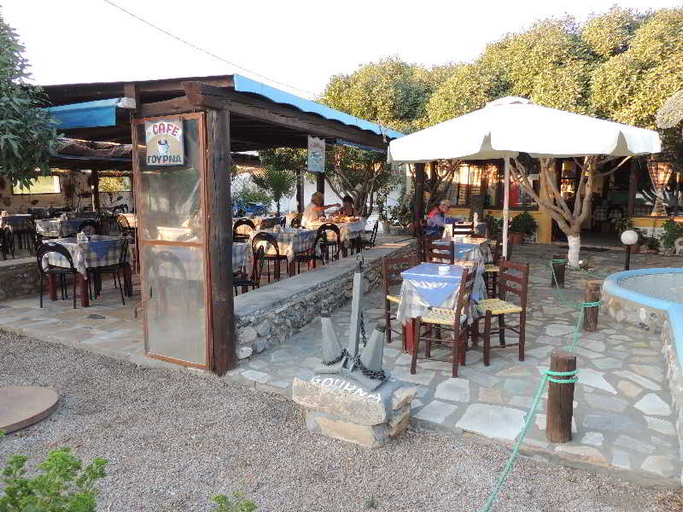 Food & Drinks 5, Akrogiali Rooms & Studios, South Aegean