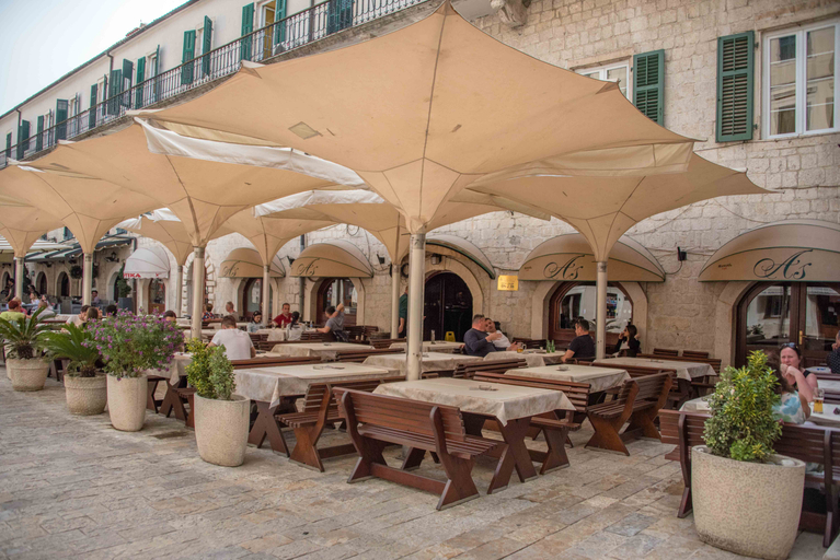 Food & Drinks 5, Historic Boutique Hotel Cattaro