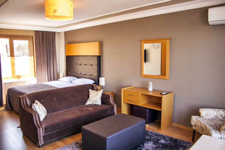 Bedroom 3, Cihangir by Aydin Suite Hotel, Beyoğlu