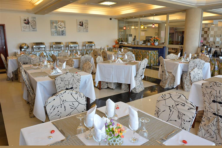 Food & Drinks 4, Nobila Airport Hotel, Cotonou