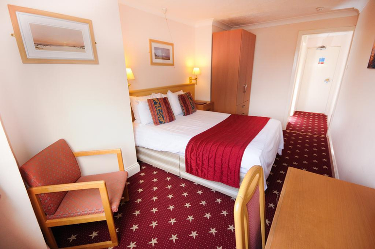 Bedroom 3, Denewood Hotel, Bournemouth