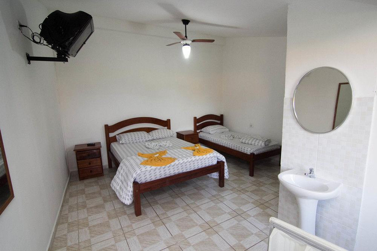 Bathroom, Hotel Águas Vivas, Caraguatatuba
