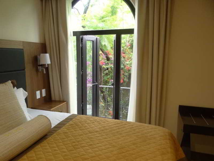 Bedroom 2, Senia Reforma, Mexico City