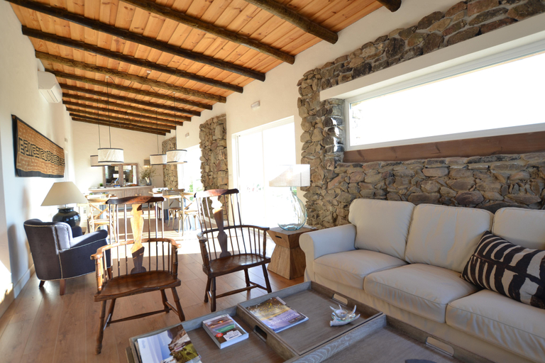 Public Area 2, Casa Dos Castelejos, Castro Verde