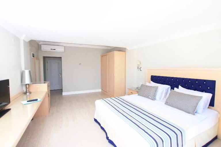 Bedroom 4, Palm Bay Beach Hotel, Datça