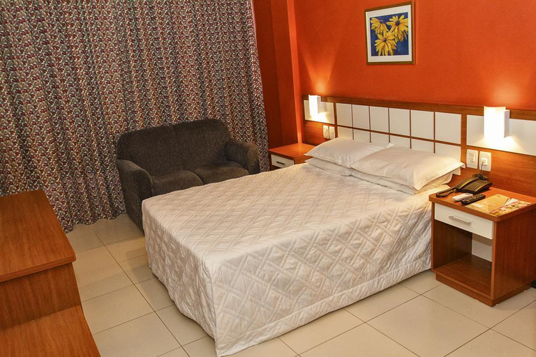 Bedroom 3, San Silvestre, Tubarão