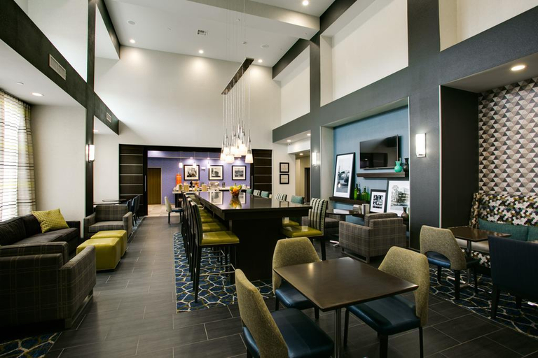 Public Area 2, Hampton Inn & Suites Dallas/Ft. Worth Airport South, Fort Worth