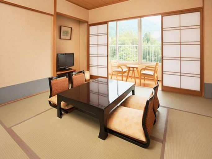 Bedroom 3, Arima Kirari, Nishinomiya