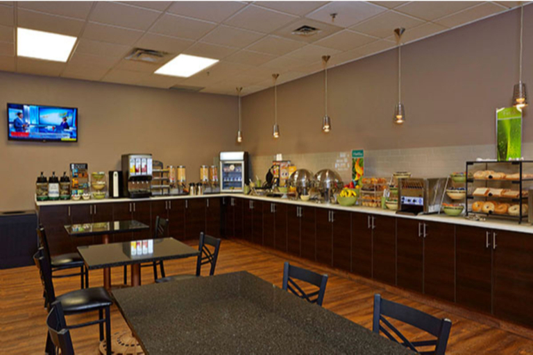 Food & Drinks 5, Quality Inn & Suites Saskatoon, Division No. 11