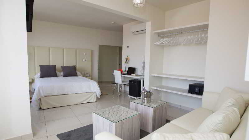 Others 5, Onhotels Ocean Front, Huelva