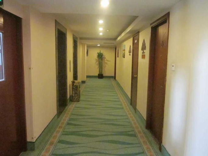 Public Area 2, GreenTree Inn Suites HongQiao Airport Branch, Shanghai