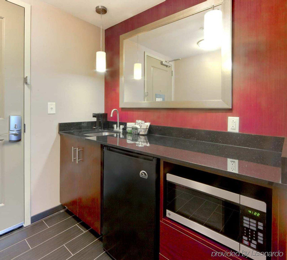 Hilton Garden Inn Raleigh /Crabtree Valley, Wake