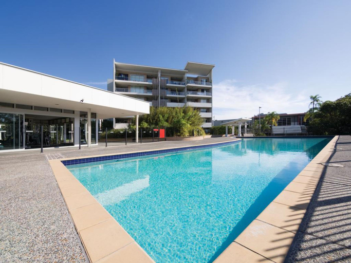 Sport & Beauty 5, Oaks Brisbane Mews Suites, Bowen Hills