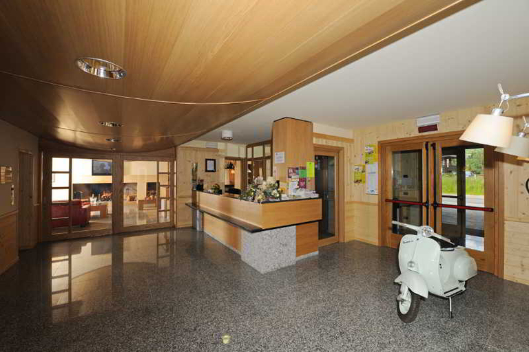 Public Area 3, Garnì Pegrà, Brescia