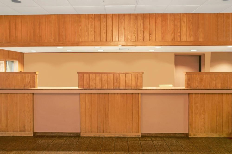 Public Area 3, Studio 6 Rosenberg, TX, Fort Bend