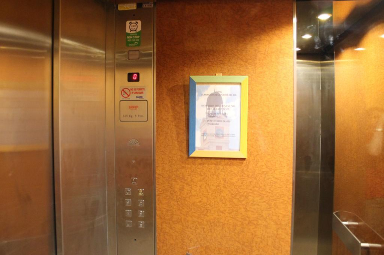 Public Area 3, Hotel El Mirador Puerta del Sol, Madrid