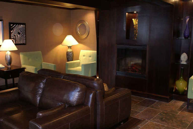 Public Area 3, The Hotel on Pownal, Queens