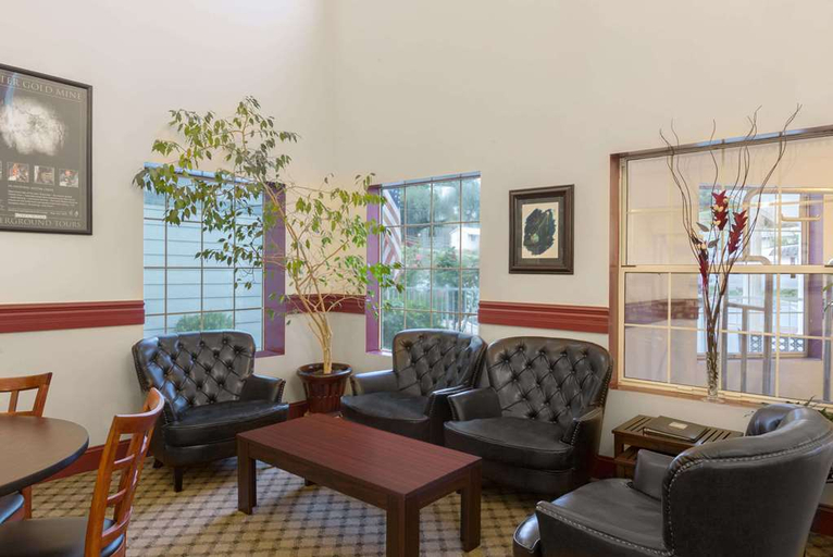 Public Area 3, Kiota Inn & Event Center Sutter Creek, an Ascend Collection Hotel, Amador