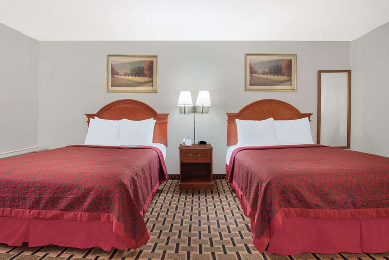 Bedroom 4, Days Inn by Wyndham Vernon, Wilbarger