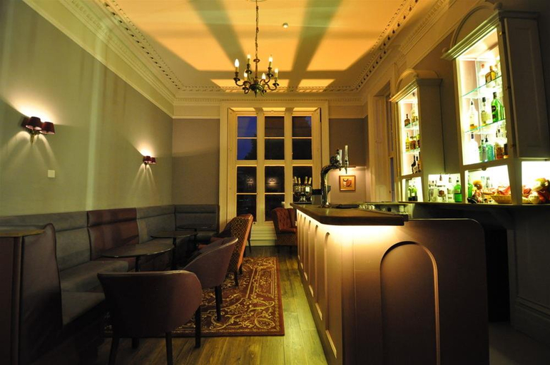 Public Area 4, Cotswold Grange, Gloucestershire