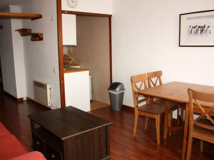 Public Area, Paradis Blanc 3000, Pyrénées-Orientales