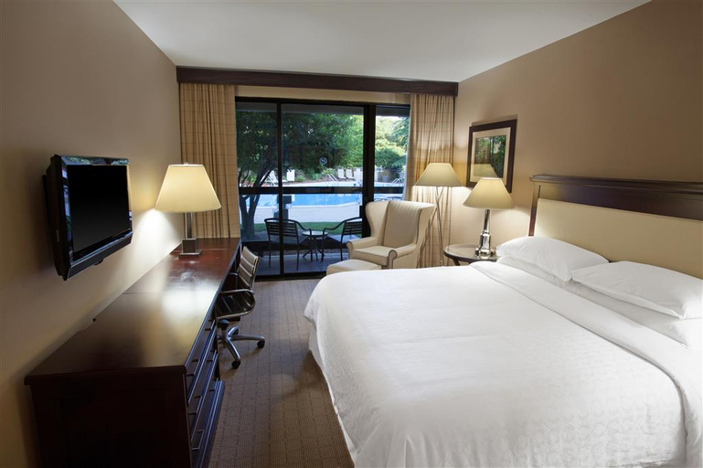 Bedroom 3, Sheraton Chapel Hill Hotel, Orange