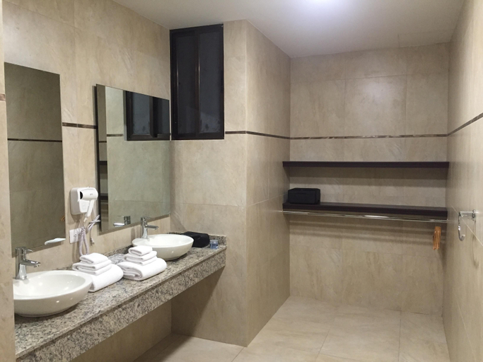 Bathroom 5, Nammbu Beach Front Bungalows, Nicoya