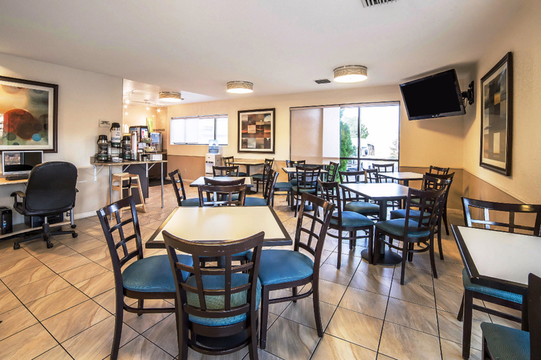 Food & Drinks 5, Quality Inn Lake Las Vegas, Clark
