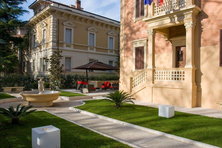 Exterior & Views 2, UNA HOTELS Villa dei Platani Foligno, Perugia