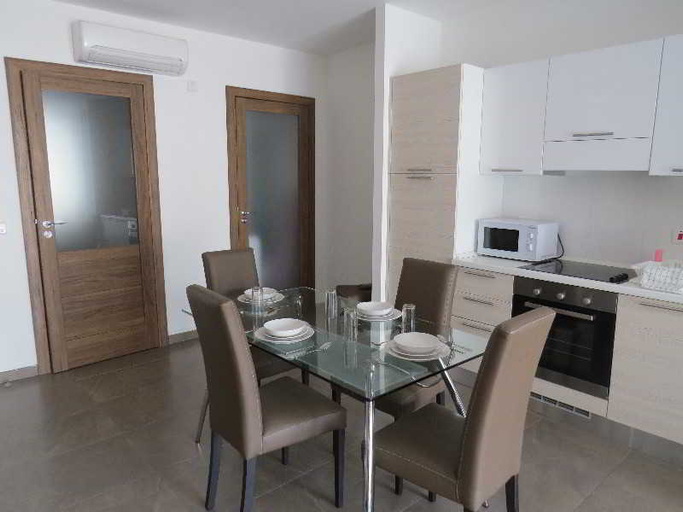 Bedroom 2, Strand Suites