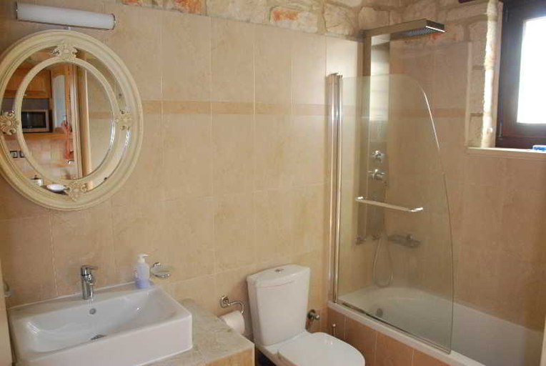 Bathroom 4, Kavos Psarou Villas, Ionian Islands