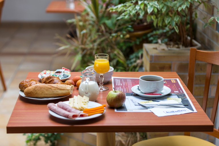 Food & Drinks 5, B&B HOTEL Angers Parc Expos, Maine-et-Loire