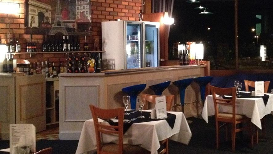 Food & Drinks 4, Cedar Lodge Motel Morwell, Latrobe - Morwell