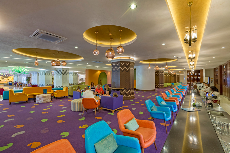 Food & Drinks 5, Royal Taj Mahal, Manavgat