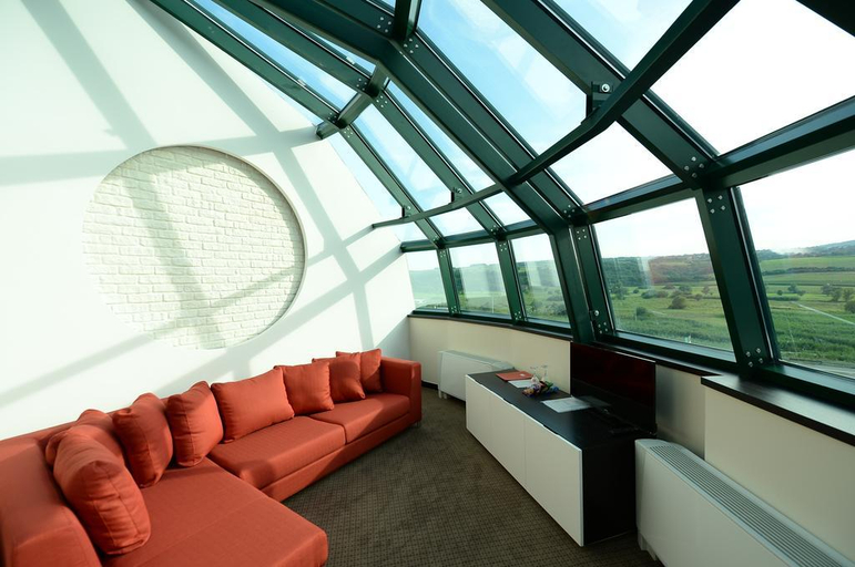 Public Area 4, Hotel Hedonic, Grocka