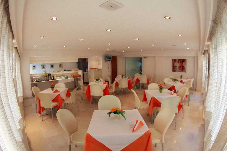 Food & Drinks 5, Nancy Hotel  Hersonissos, Crete