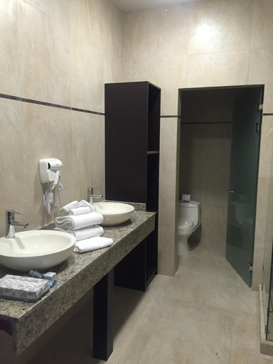 Bathroom 5, Nammbu Beach Front Bungalows, Nicoya