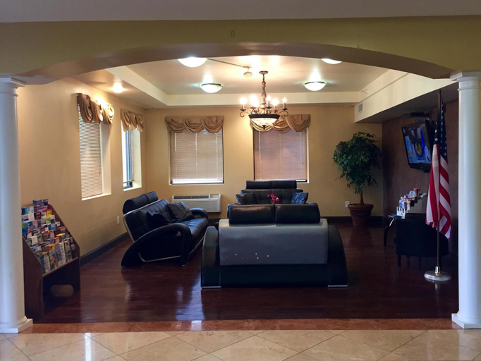 Public Area 2, Wingate By Wyndham Fishkill, Dutchess