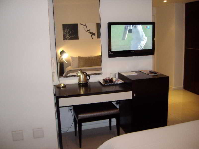 Bedroom 3, The Nicol Hotels & Apartments, Ekurhuleni